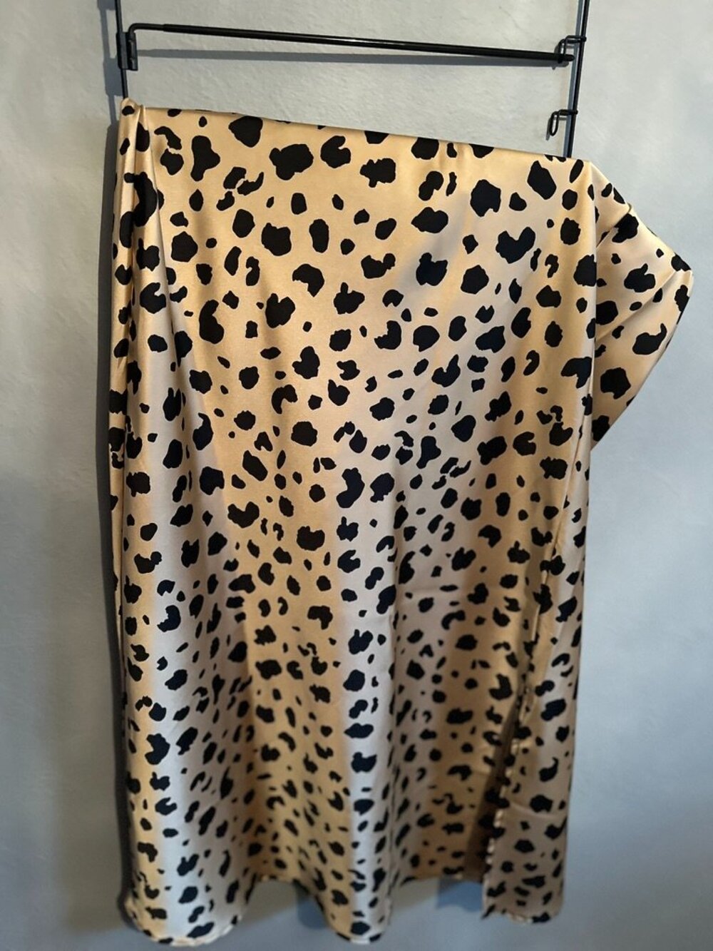 Renee C. Leopard Silky Skirt - Size 3XL - NWT